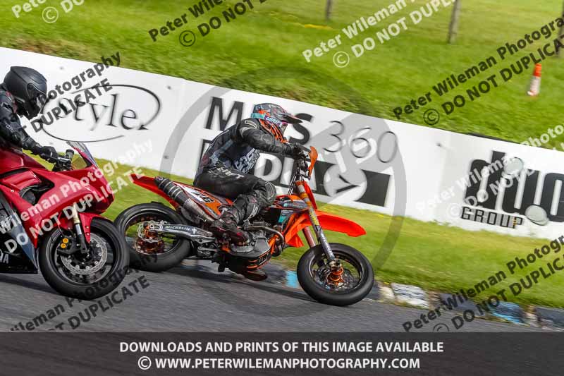 enduro digital images;event digital images;eventdigitalimages;lydden hill;lydden no limits trackday;lydden photographs;lydden trackday photographs;no limits trackdays;peter wileman photography;racing digital images;trackday digital images;trackday photos